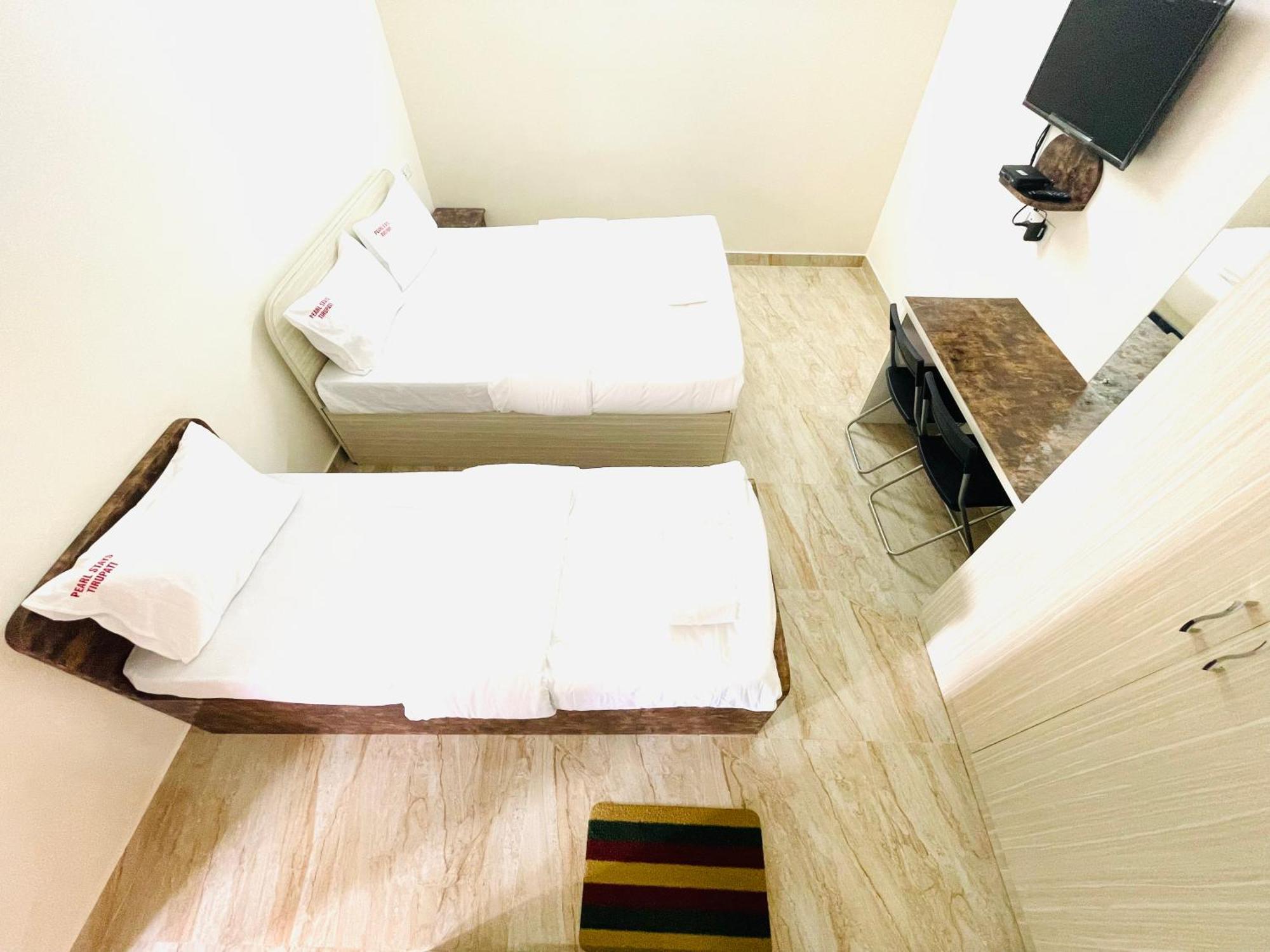 Pearl Stays, Tirupathi Tirupati Exterior foto