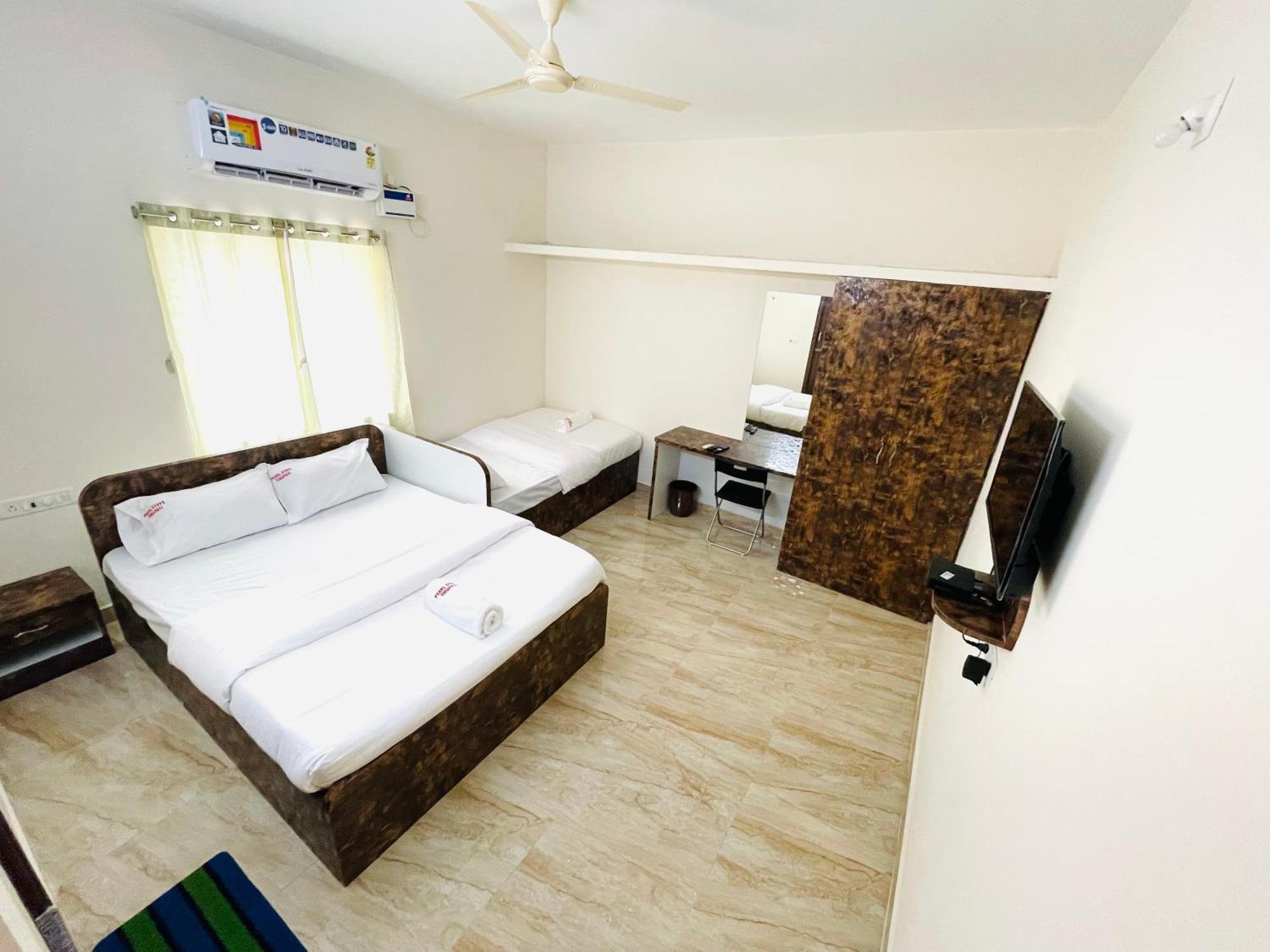 Pearl Stays, Tirupathi Tirupati Exterior foto