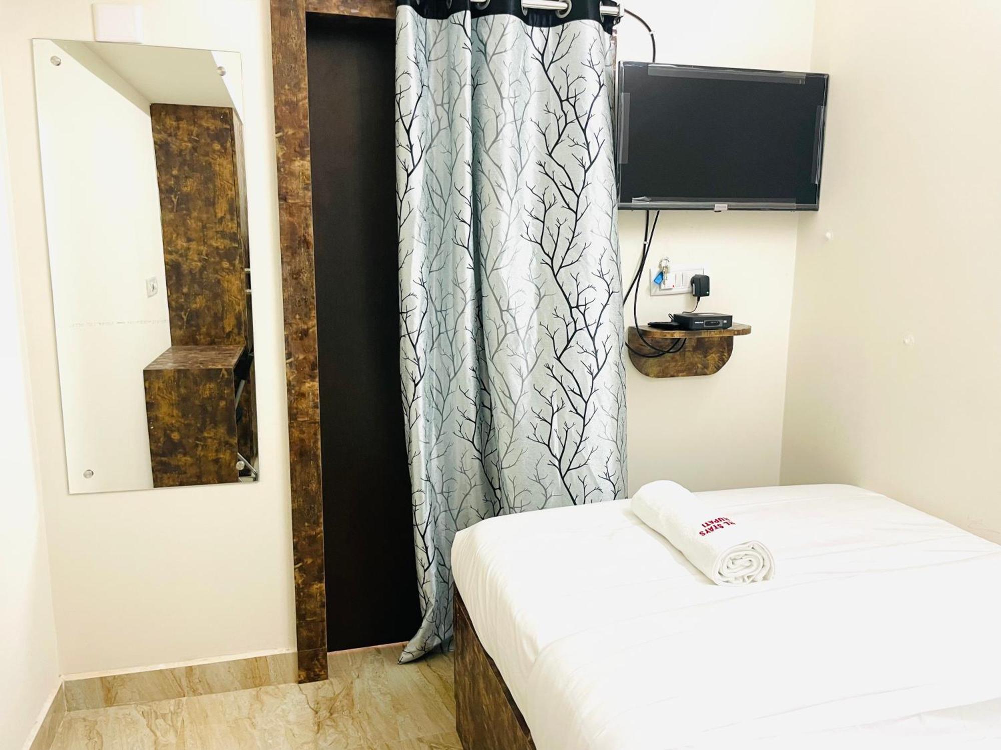 Pearl Stays, Tirupathi Tirupati Quarto foto